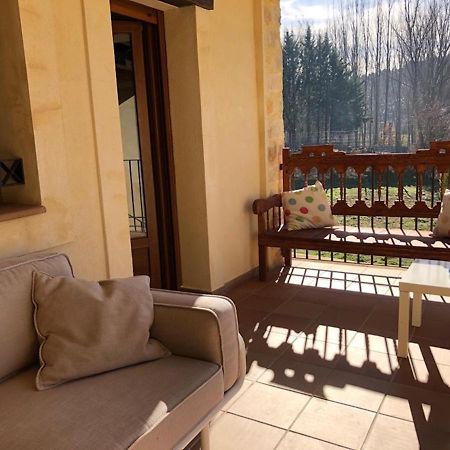Casa Rural Laguna De Una Bagian luar foto