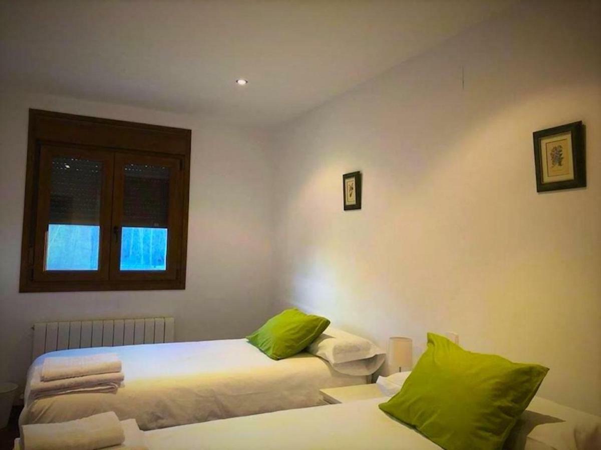 Casa Rural Laguna De Una Bagian luar foto
